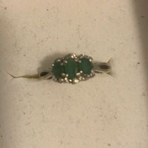Genuine Emerald sterling silver ring 925